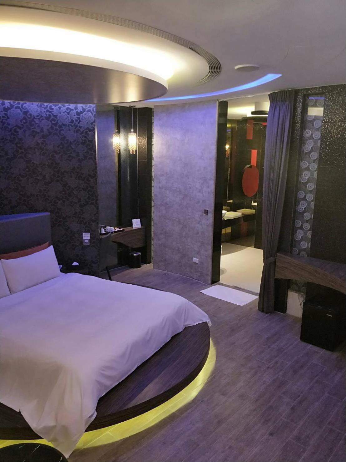 لوكانغ Chen He Spa Motel المظهر الخارجي الصورة